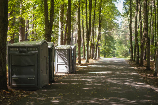 Best Portable bathroom rental  in Perryville, MO